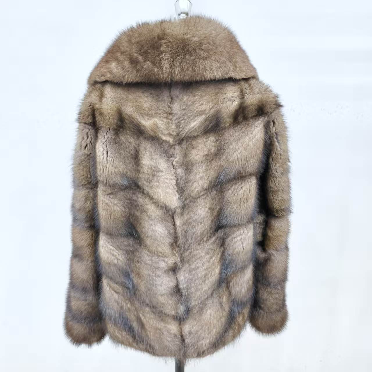 High Quality Winter Plus Size Women Muskrat Fur Coat Short Mink Fur Coat Retro Luxury Standcollar Muskrat Women's Real Fur Coat