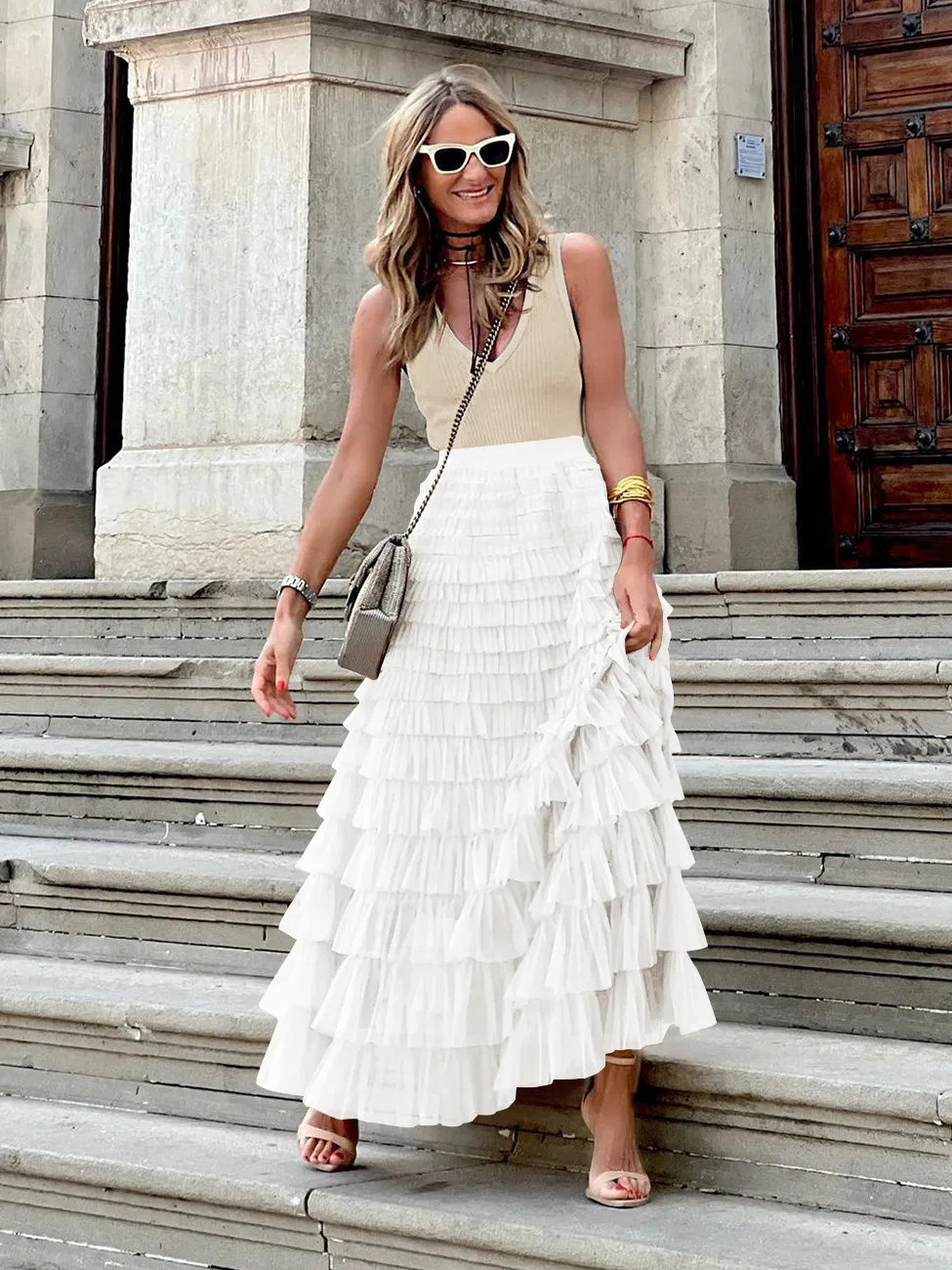 High Quality Mesh Woven Skirt Display