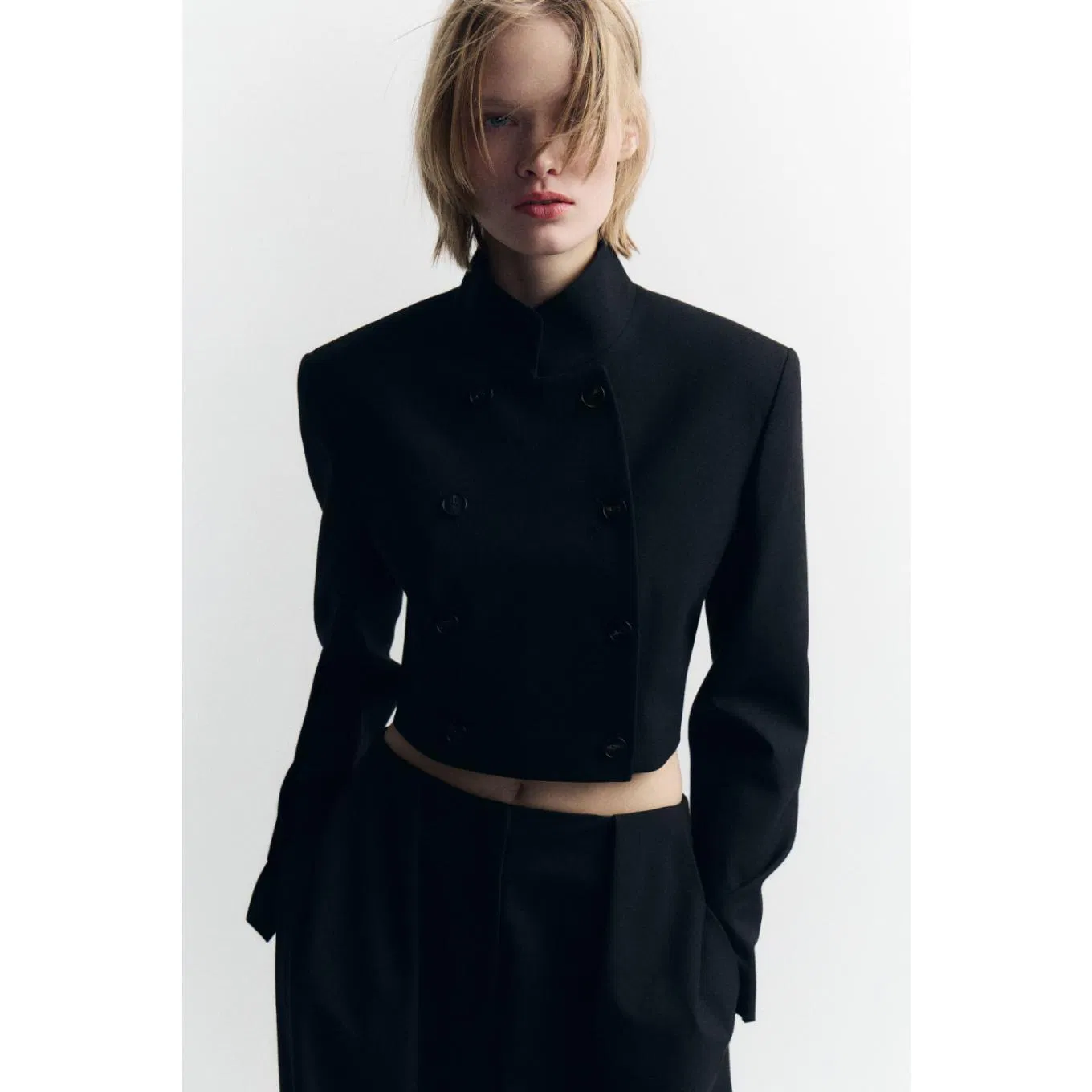 Customized Wholesale Women Casual Blazer Luxury Wool Blend Stand-up Collar Short Cropped Design Double Breast Blazer for Woman Fashion Wear