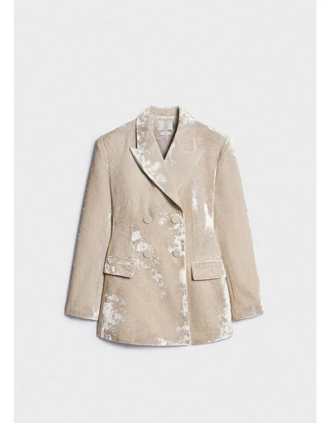 High-End Wholesale Loose Fit Velvet Fabric Women's Suits Blazer with Double Breast Notch Lapel Collar Design for Autumn Casual Wear