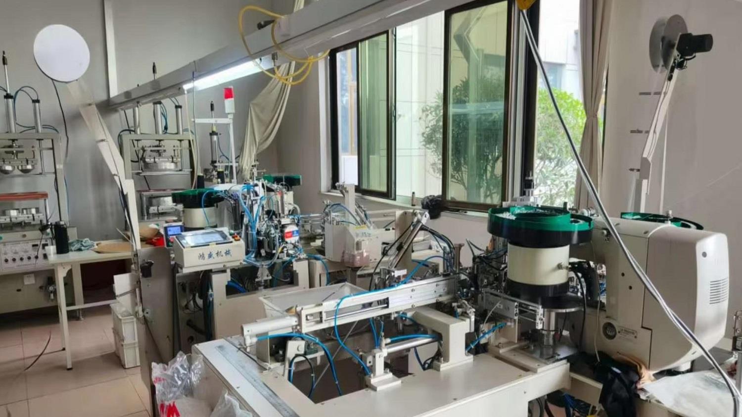 High-Speed Automatic Belt Threading Machine