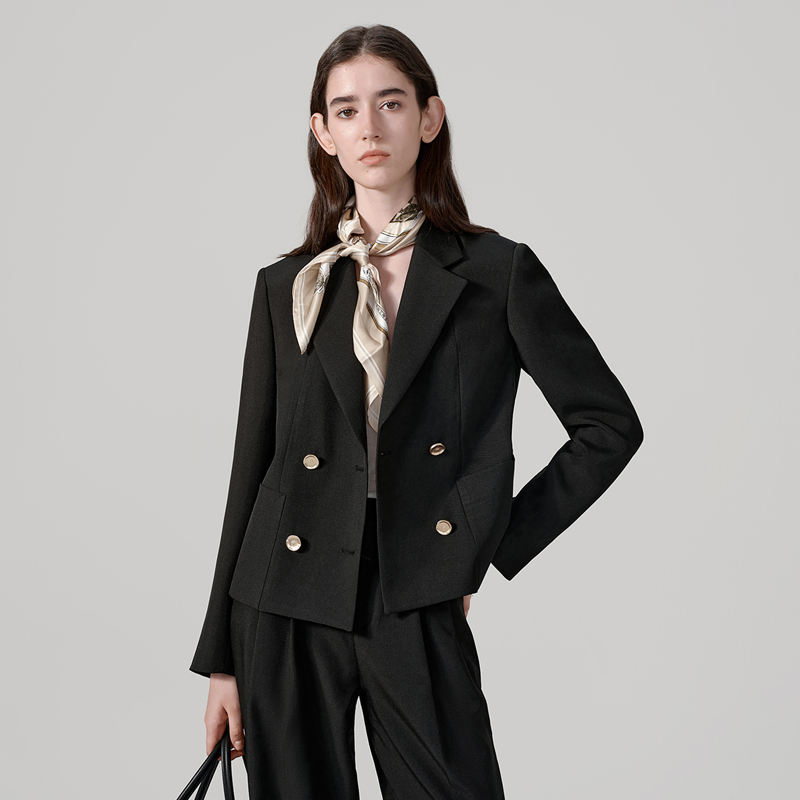OEM Custom Logo Embroidered Women's Business Casual Blazer with Side Vents and Functional Buttons Blazer