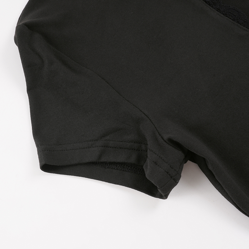 Lace-trimmed collar top detail 7