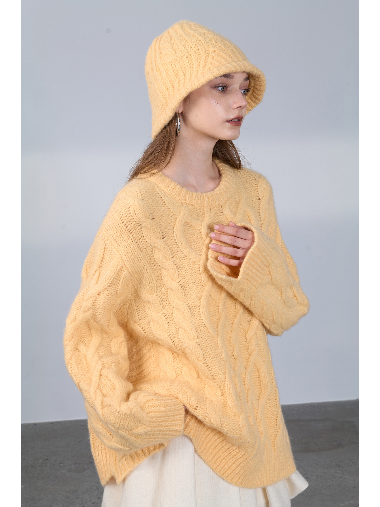 100% Pure Cashmere Cable Knit Sweater Women Oversized Crew Neck Pullover Heavyweight Warm Winter Soft Loose Knitwear Jumper Top