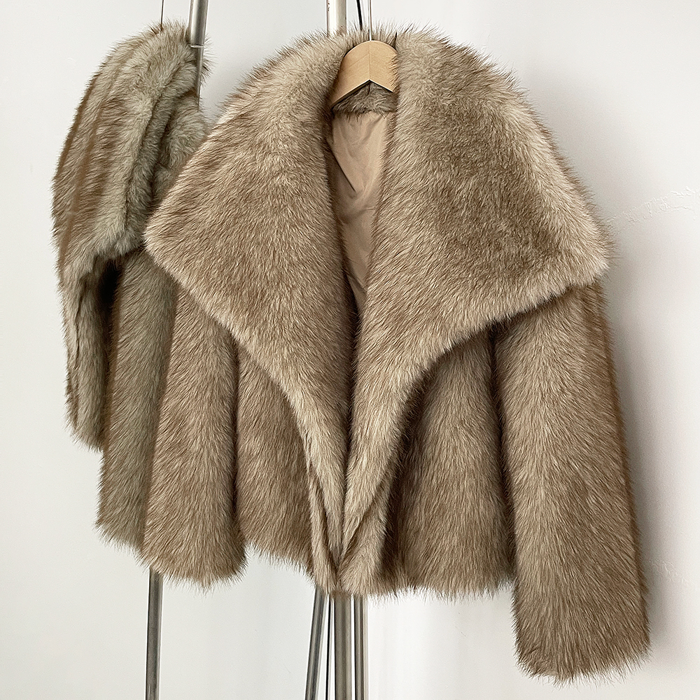 Faux Fox Fur Jacket Detail 6