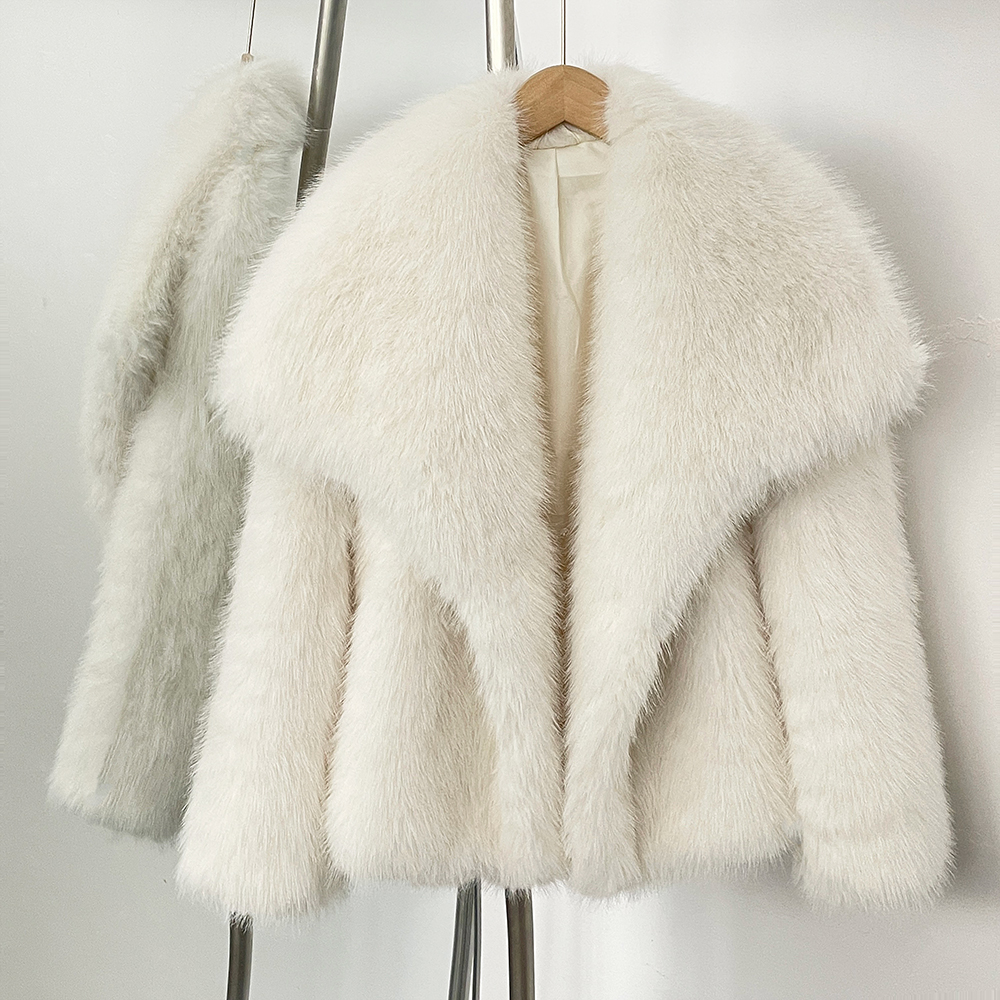 Faux Fox Fur Jacket Detail 14