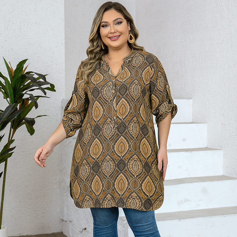 Women's Plus size Casual Blouse V-neck Loose Straight Print Top For Daily Outings and Office Wear Three colors 1XL-5XL