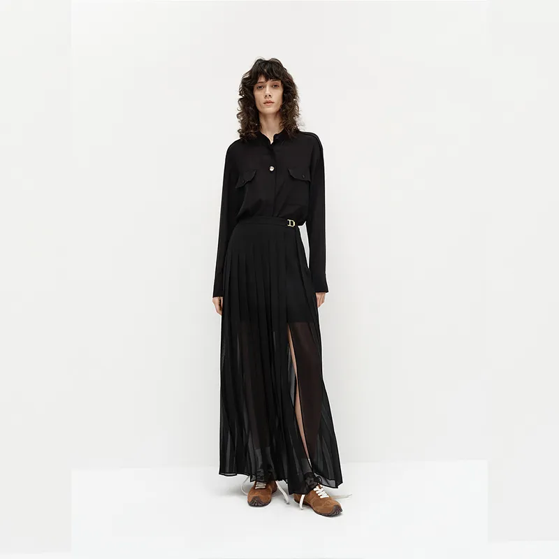 Women Pleated Skirt Waistline Details