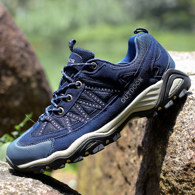 Outdoor Hiking Shoes Waterproof Non-Slip 1