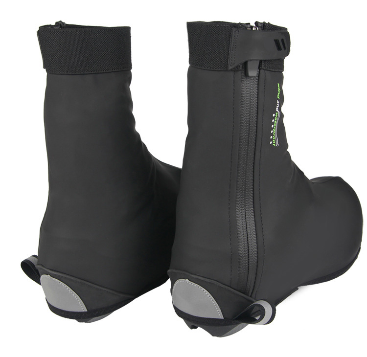 Bicycle shoes details