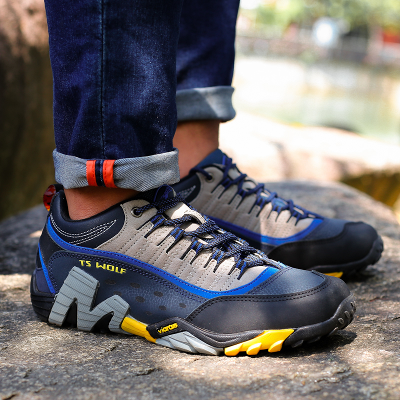 Customizable Men's Outdoor Hiking Shoes Lightweight All-season Breathable Anti-slip Ankle Support