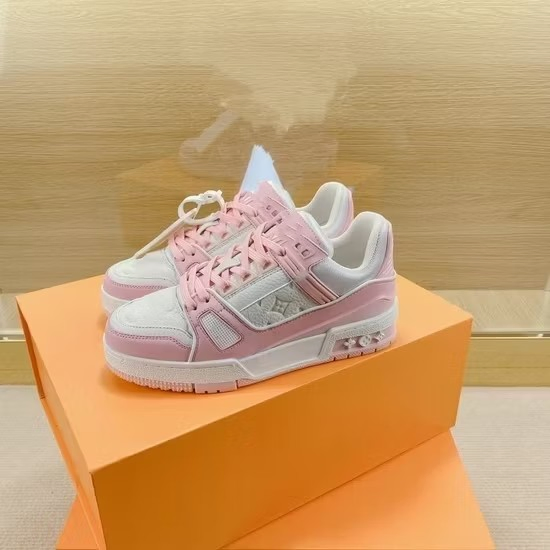 Wholesale Shoes Luxury Branded Designer Pink Skate Walking Sneaker Running Sport Retro Cricket Casual Basketball Shoe Sneaker