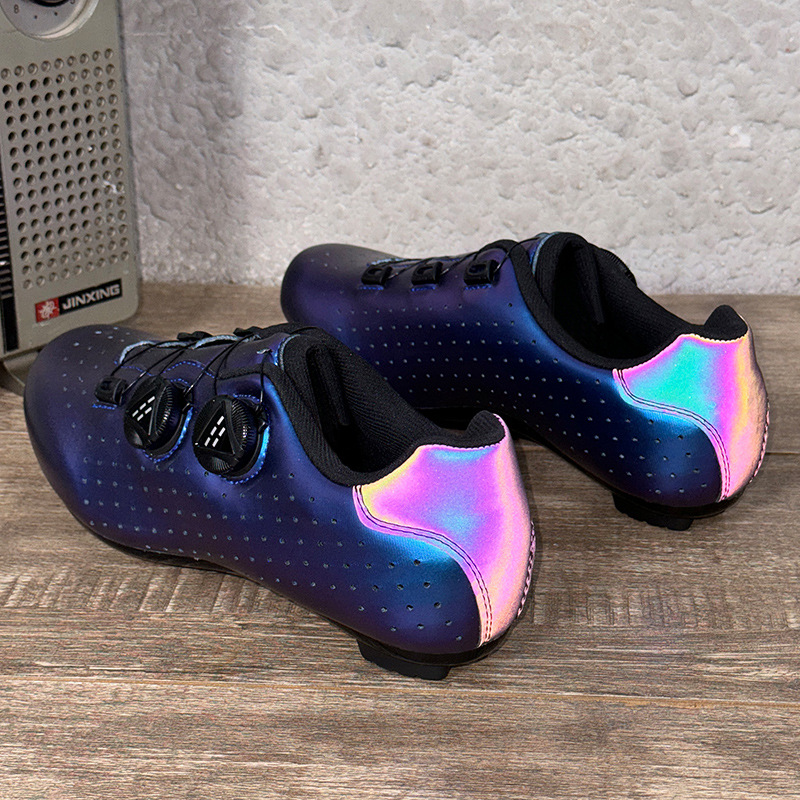 Outdoor sports product display 13