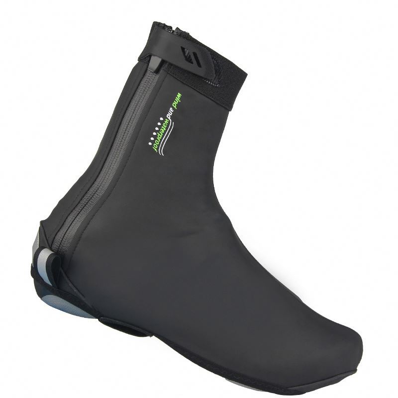 Hot Sale Windproof Waterproof Dustproof Cycling Shoes for Winter for Road and Mountain Bike Riding with Secure Lock Features