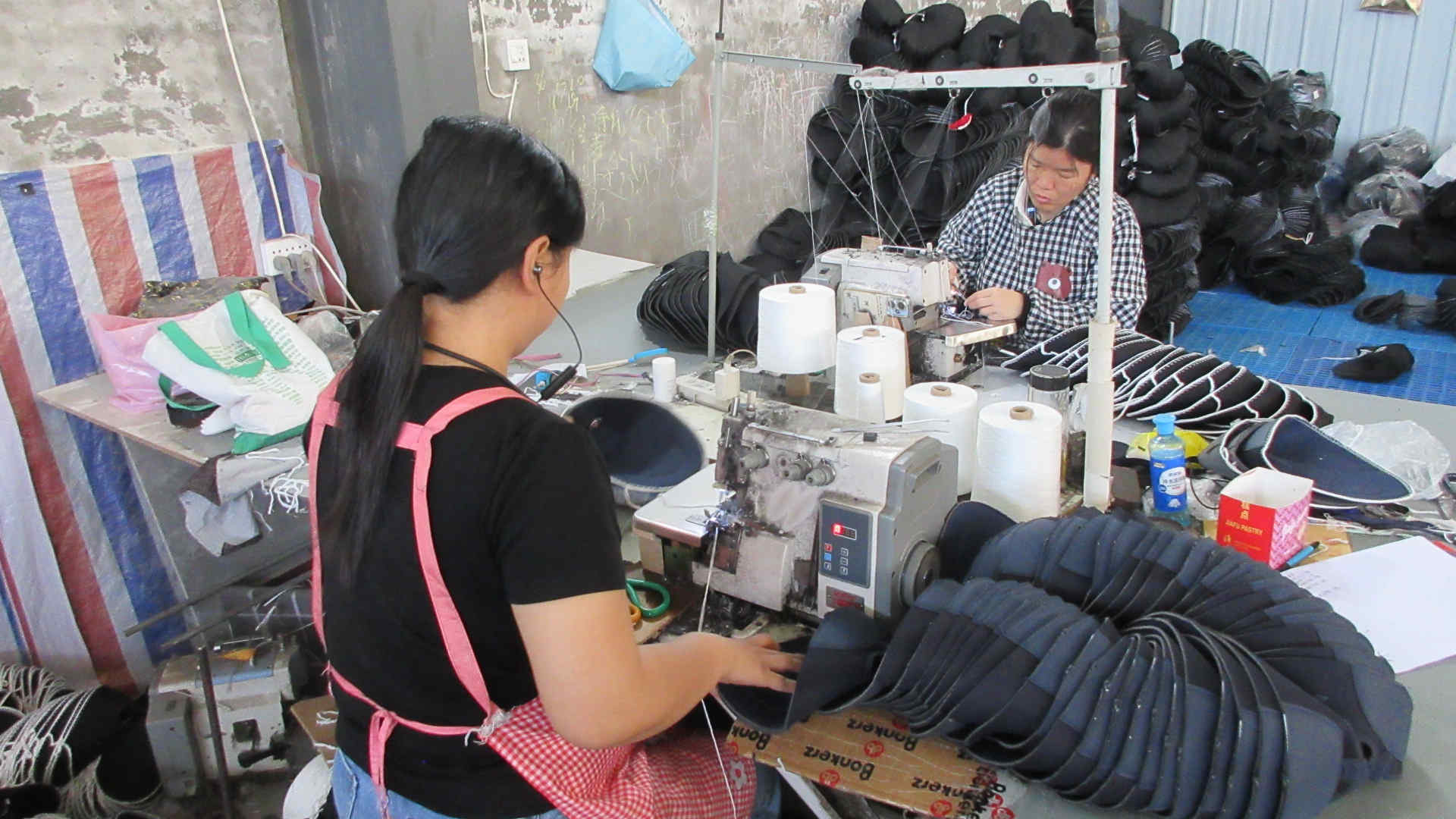 Industrial sewing machine — professional stitching equipment for footwear upper assembly and apparel production