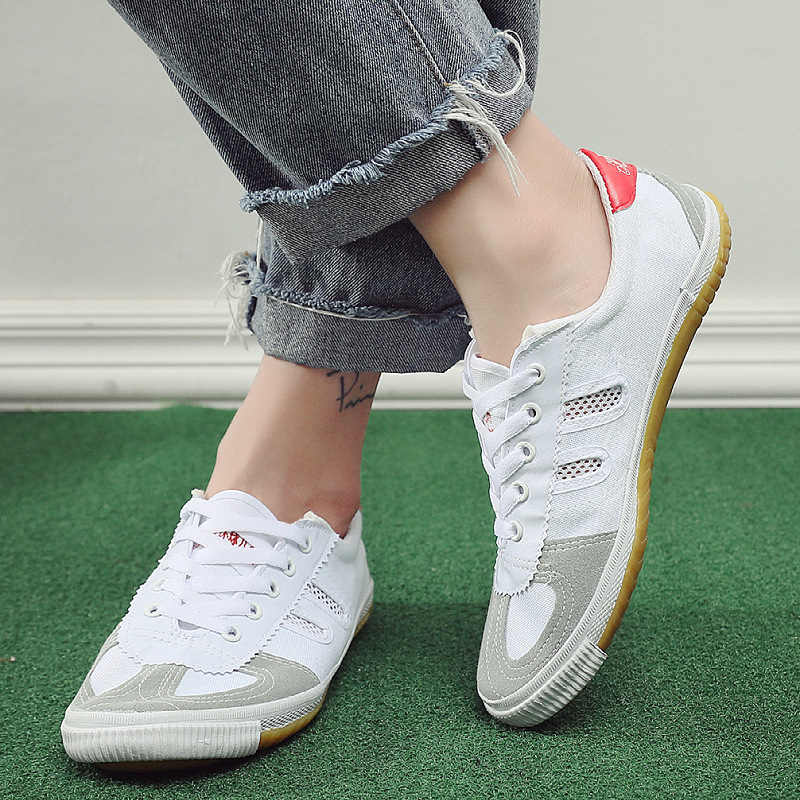 Breathable Canvas Mesh Sports Volleyball Training Shoes for Men &amp; Women Cow Tendon Sole Anti-Slip White