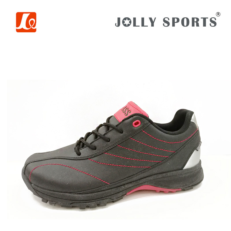Affordable Men's Cricket Shoes with Stylish Lace-up Design