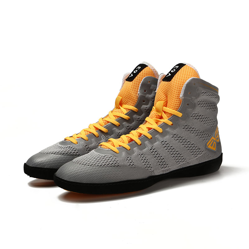 OEM Custom 2019 Men Boxing Shoes Breathable Male Wrestling Shoes with Rubber Outsole Black White Costume Mesh Lining for Winter