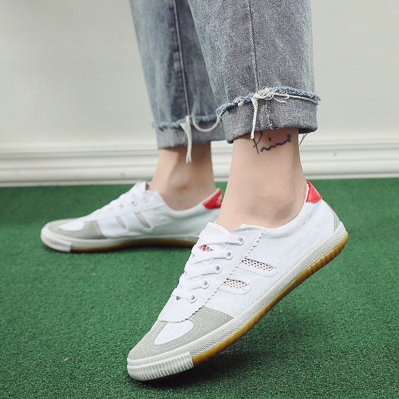 Breathable Canvas Mesh Sports Volleyball Training Shoes for Men &amp; Women Cow Tendon Sole Anti-Slip White