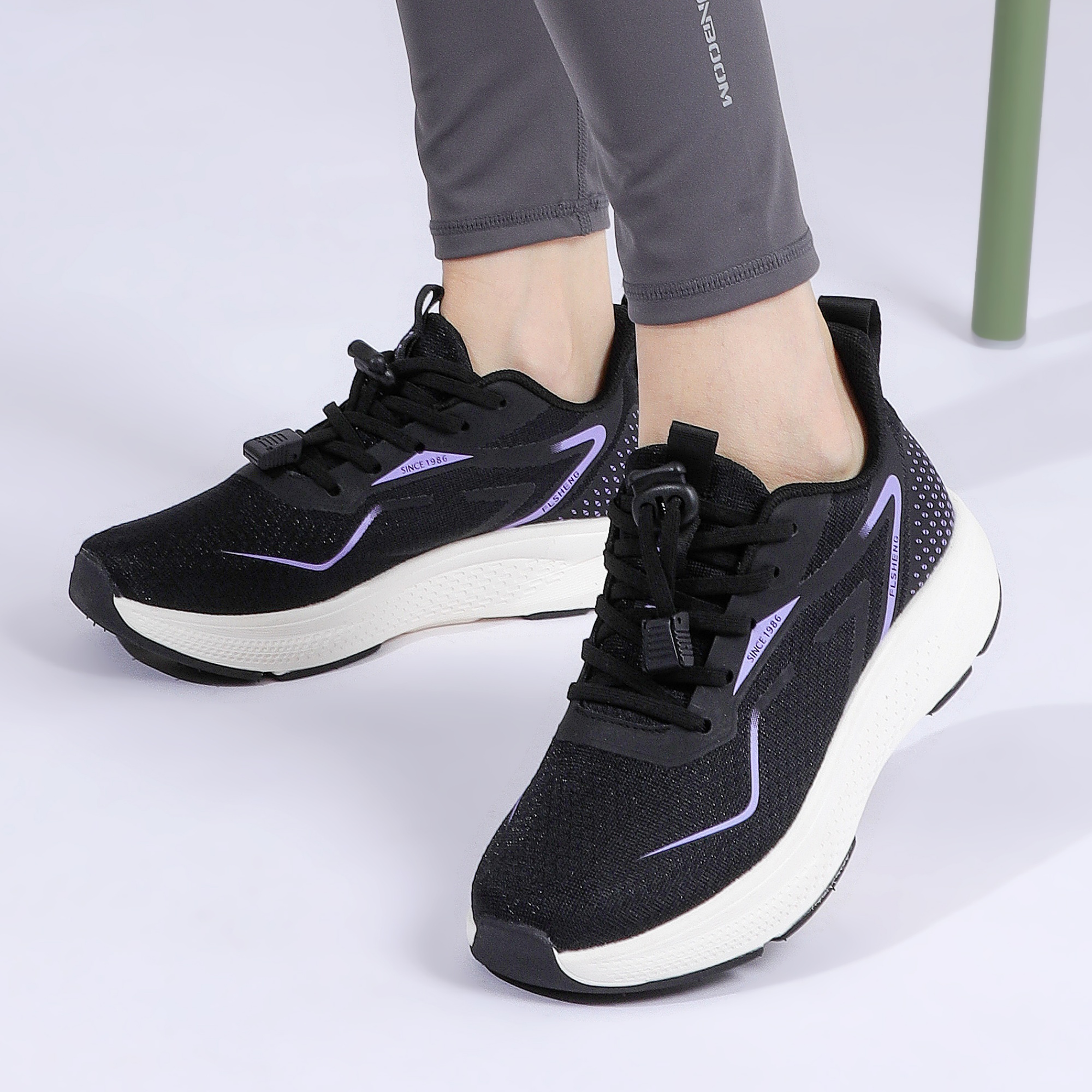 Women's Tennis Table Tennis Volleyball Sports Shoes Shock Absorbing Wear Resistant Breathable Materials for Summer Spring