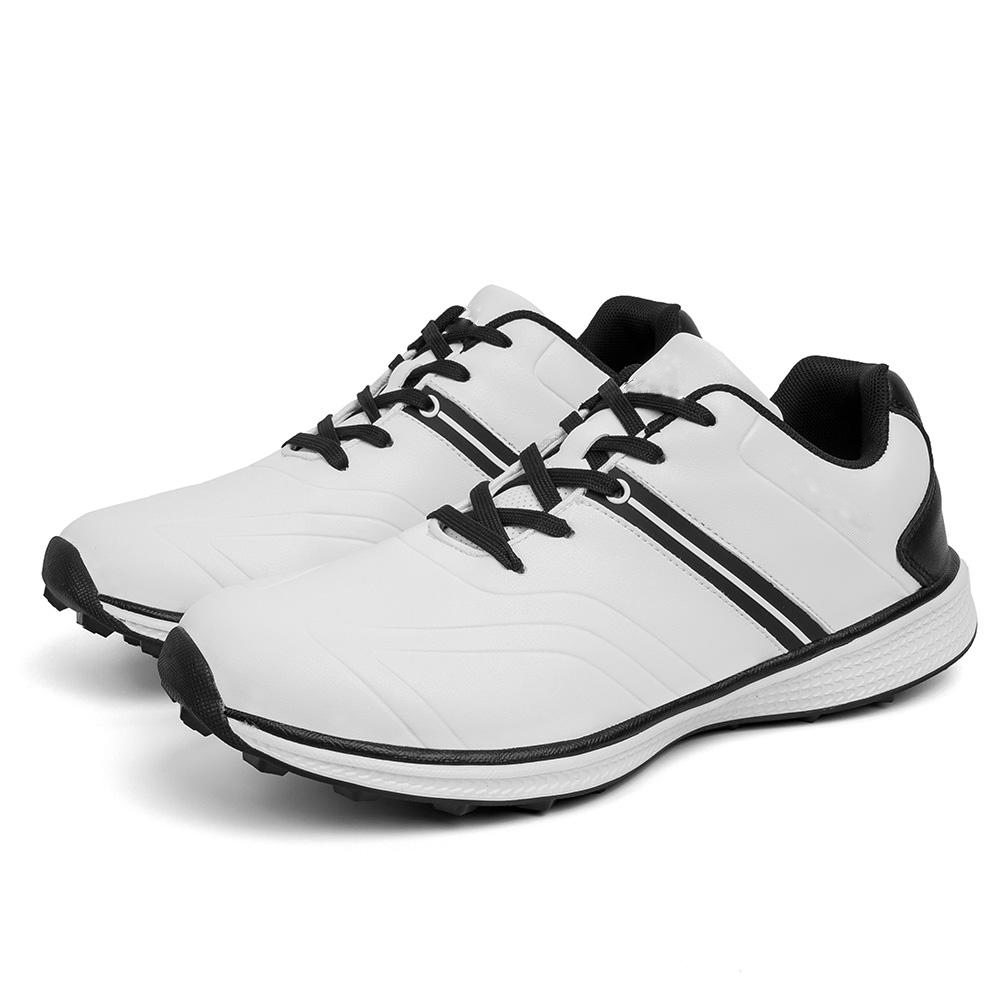 Classic Golf Shoes Detail 2