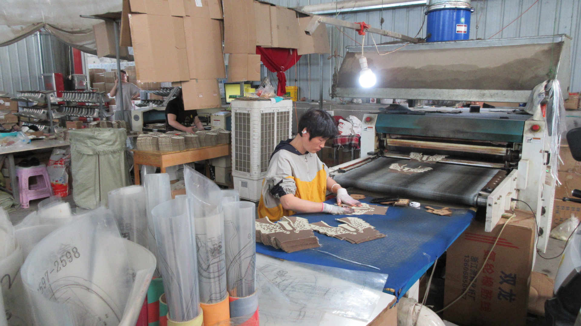 Hot stamping process — decorative surface treatment for shoe uppers and fashion accessories