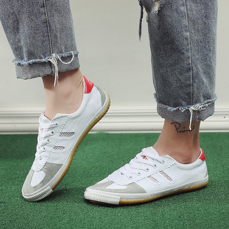 Breathable Canvas Mesh Sports Volleyball Training Shoes for Men &amp; Women Cow Tendon Sole Anti-Slip White