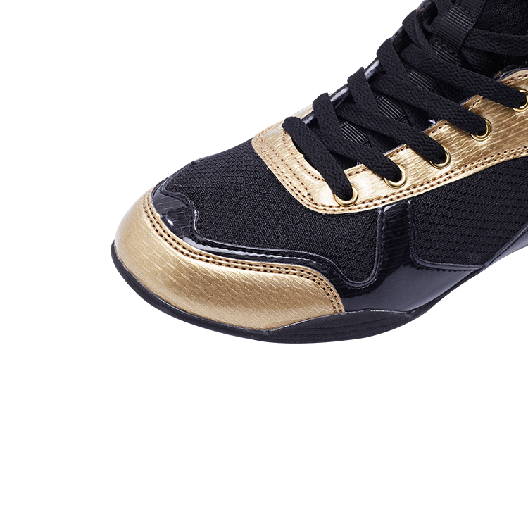 Training shoe view 5
