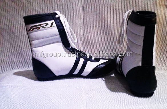 Top Professional PU Leather Boxing Shoes Custom Design New Model Fly Boxing Boots Lightweight Premium Quality