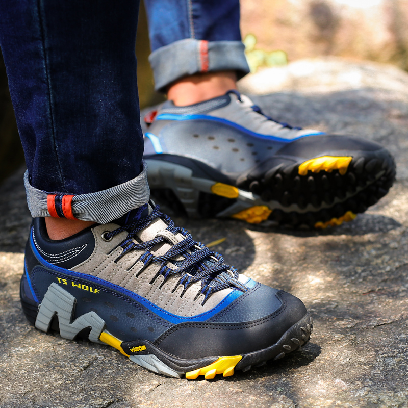 Customizable Men's Outdoor Hiking Shoes Lightweight All-season Breathable Anti-slip Ankle Support