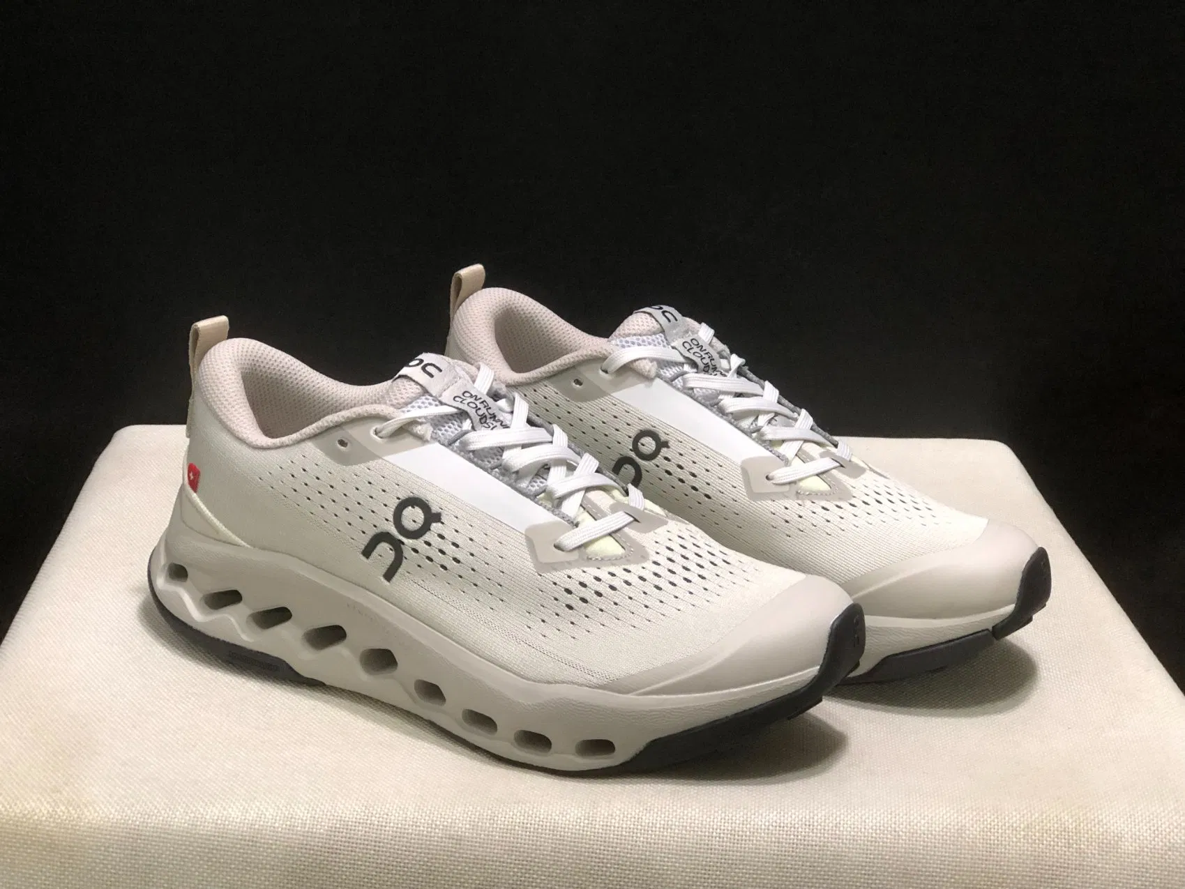 Shop Hot on Cloudsurfer Trail 2 Light Sneaker Unisex Shock Absorb Casual Running Shoe