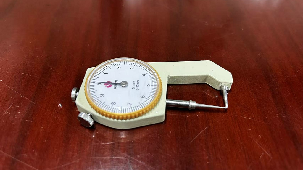 Ultrasonic Glass & Aluminum Thickness Gauge
