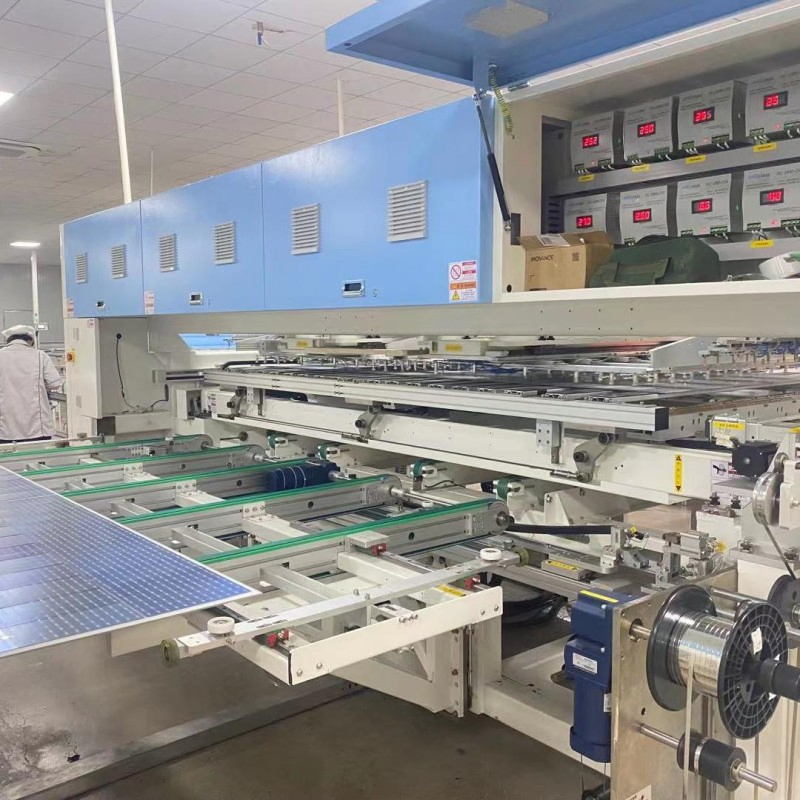 Escala de Utilidade 23.90% Eficiência 625W Painel Solar Tipo N 600W para Fazenda Solar