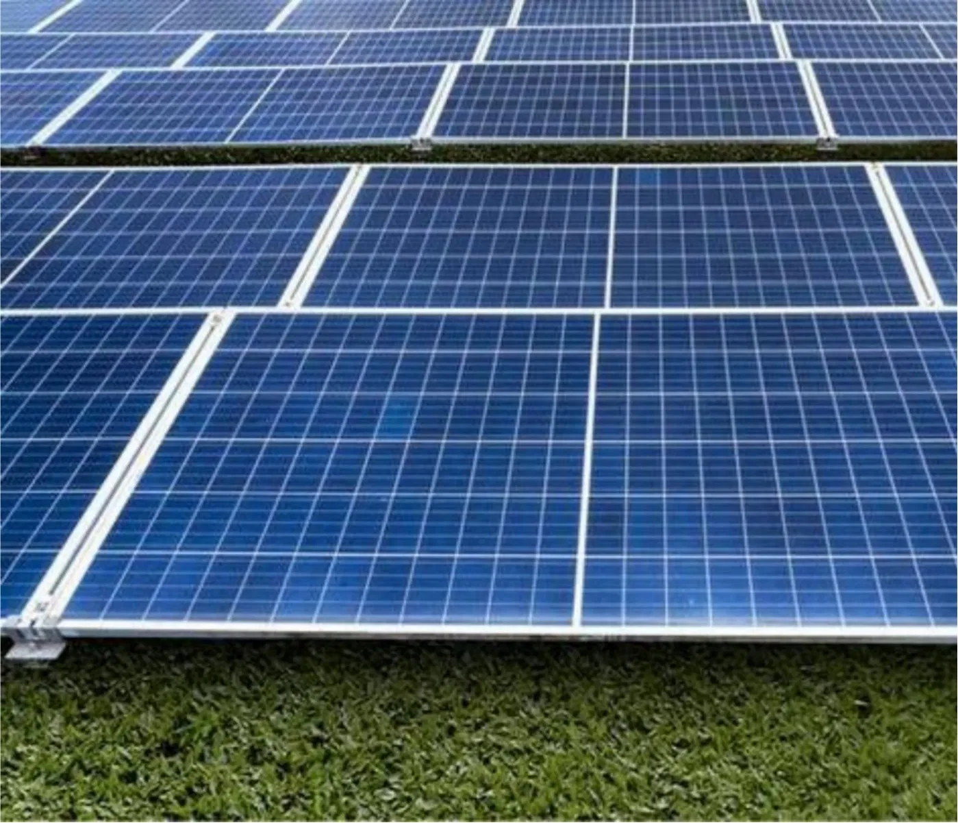 Painel Solar Policristalino de Alta Eficiência com 25 Anos de Garantia