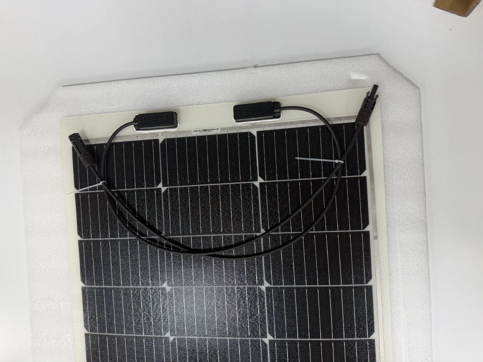 100W 18V painel solar leve e flexível off-grid para Rvs, iates, camping e varandas