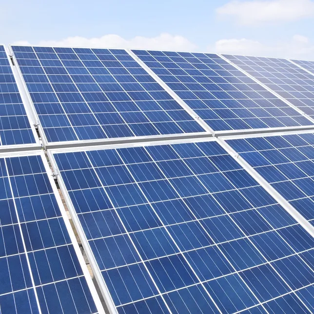 Painéis Solares Policristalinos Duráveis 200W - 500W com Longa Vida Útil