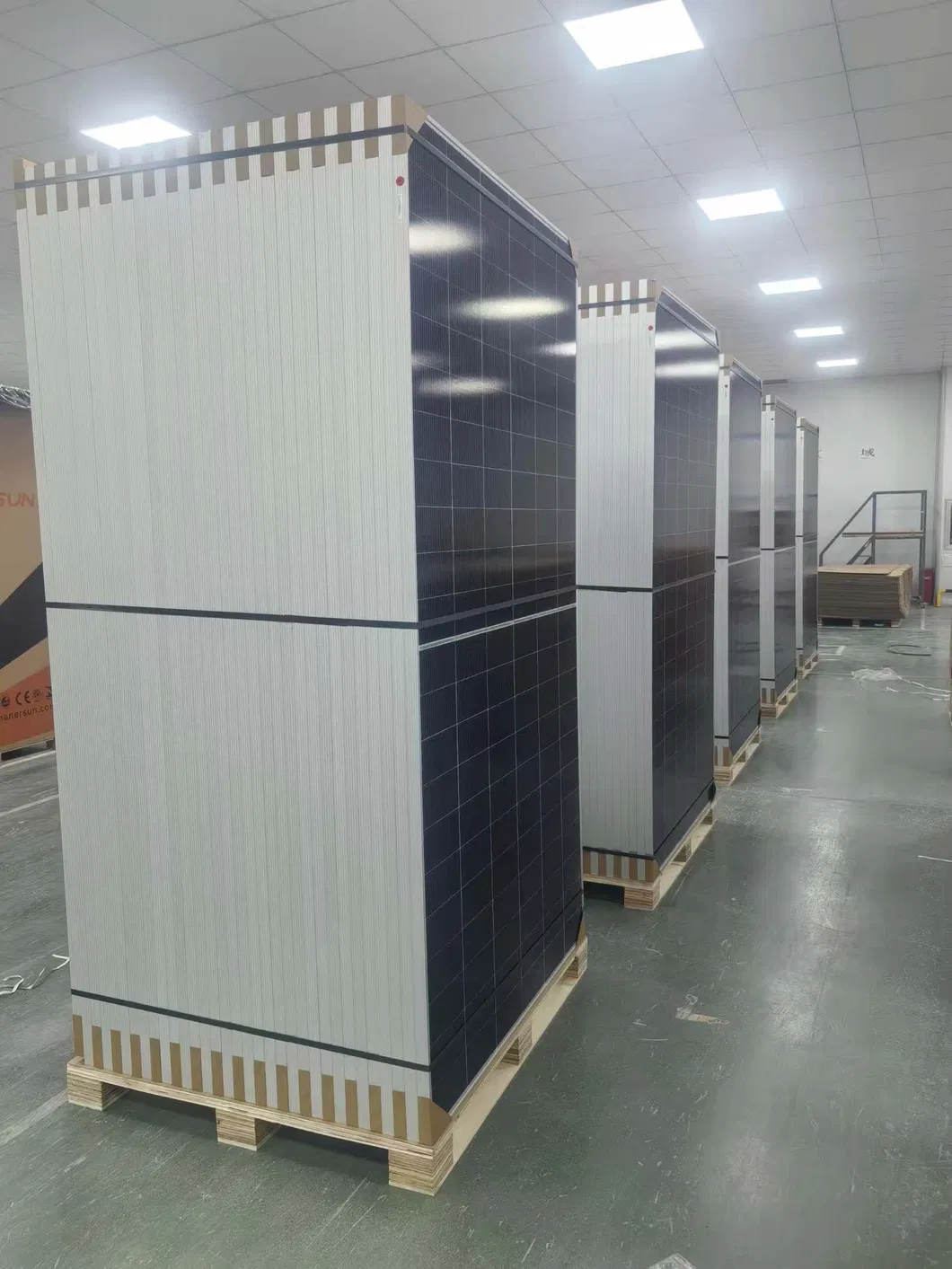 Detalhe do Painel Solar Estrutura Traseira