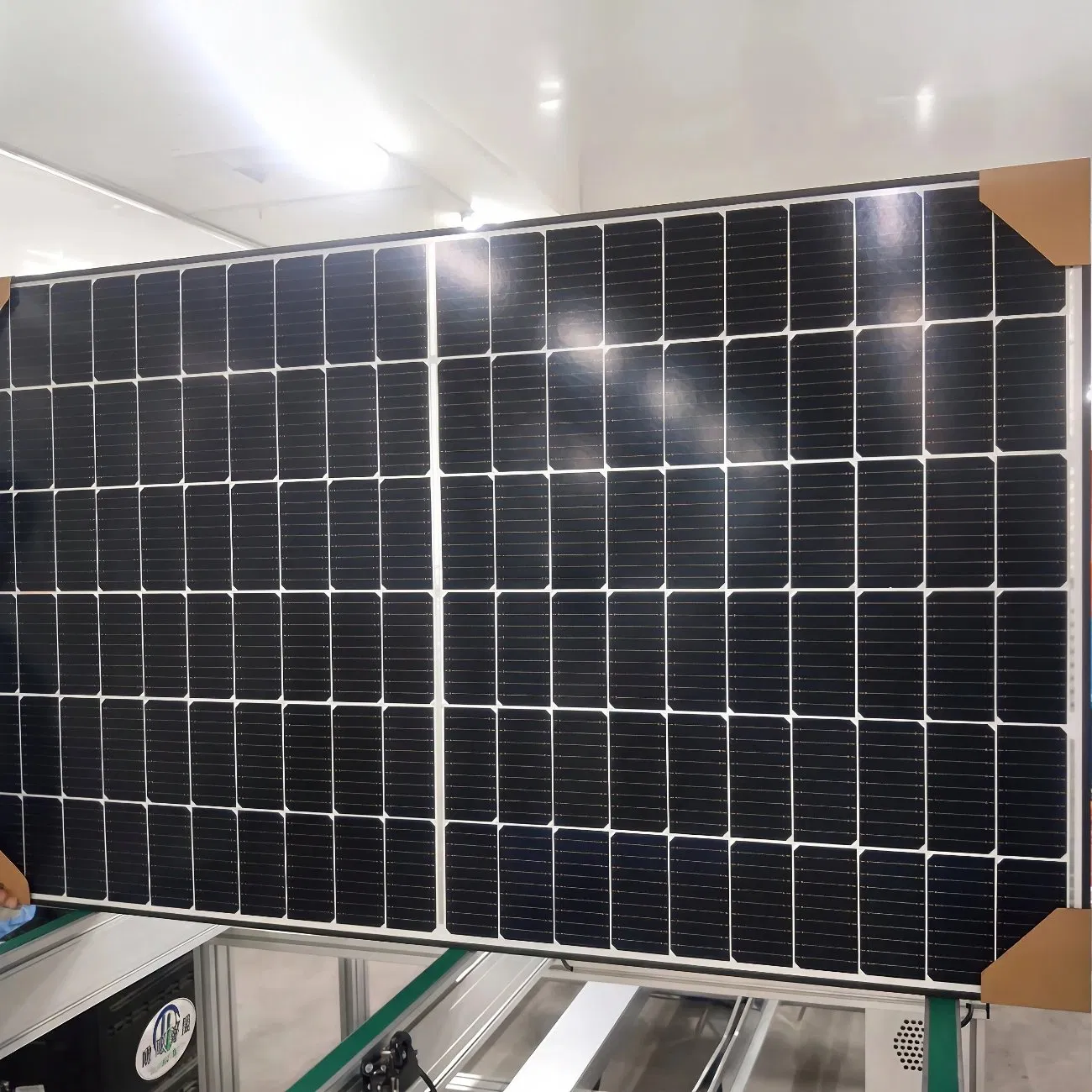 580W Painel Solar Monocristalino Topcon Baixa Tampa 25-Year Garantia para Telhado Comercial