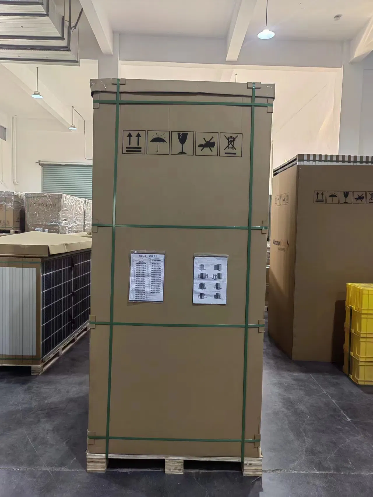 Fabricante da China de 670W Painel Solar Usado para Fazenda Solar
