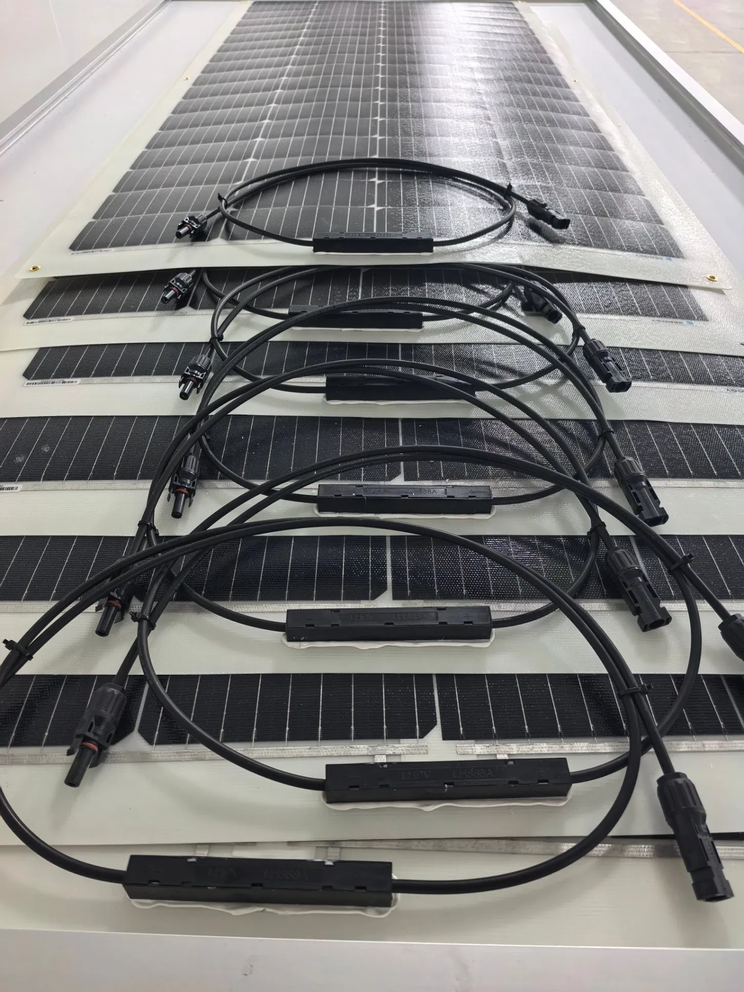 200W 18V painel solar leve e flexível off-grid para Rvs, iates, camping e varandas