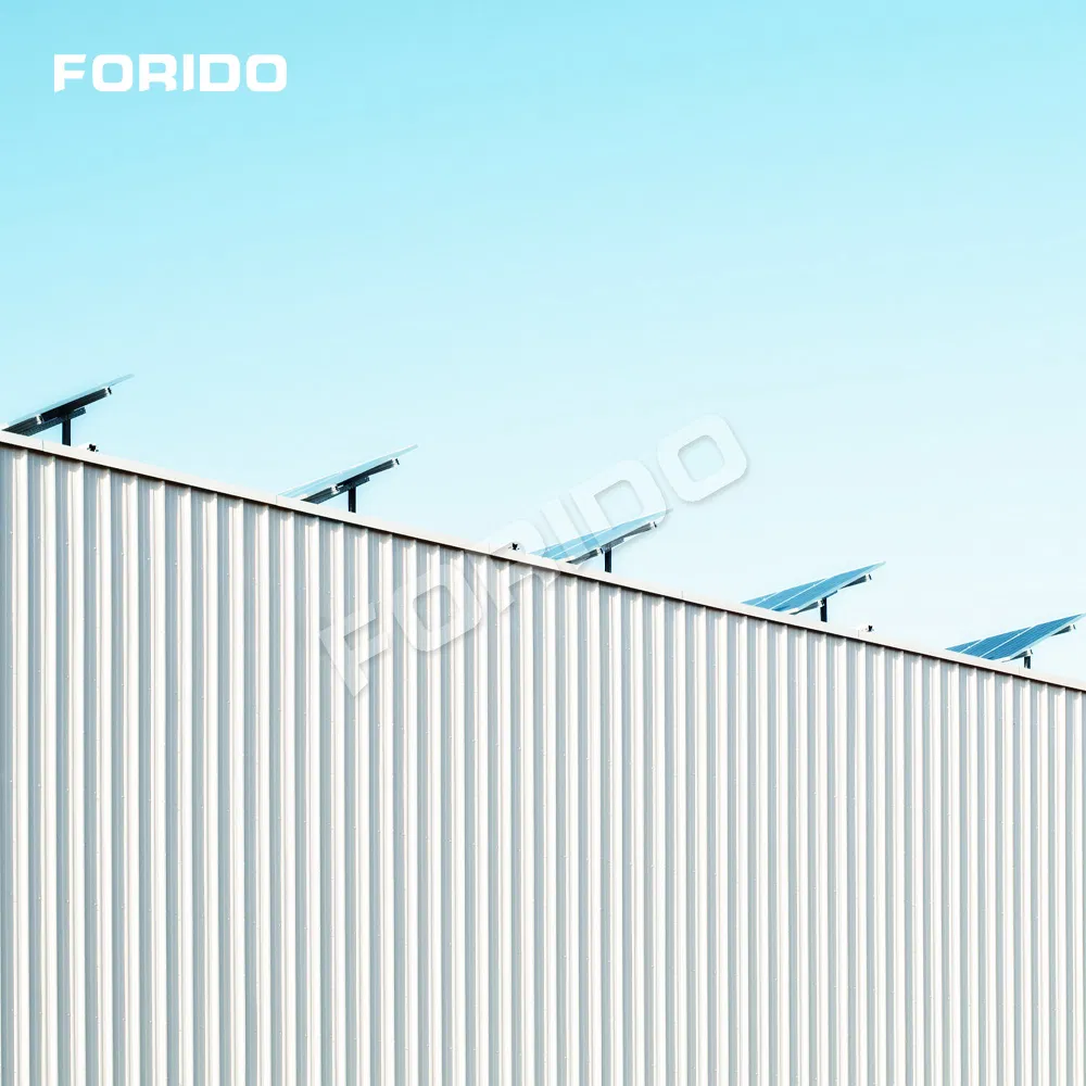 Sistema de Geração de Energia Solar com Painéis Solares de Silício Monocristalino Conectados à Rede em Telhados Residenciais