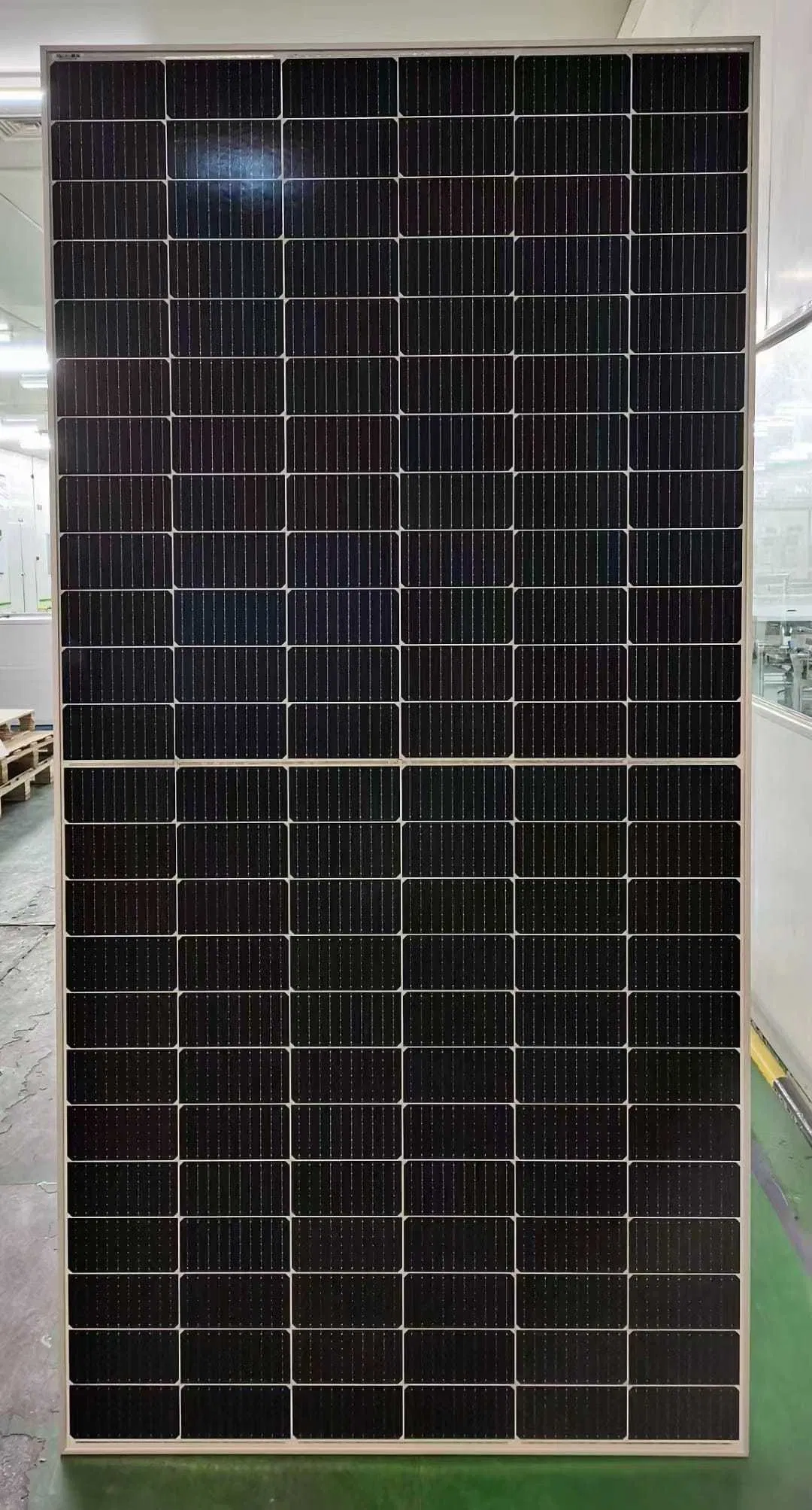 Painel Solar Monocristalino de Alta Eficiência da China 540W 545W 500W 550W 560W Kit de Painéis Solares de Células Metade para Casas