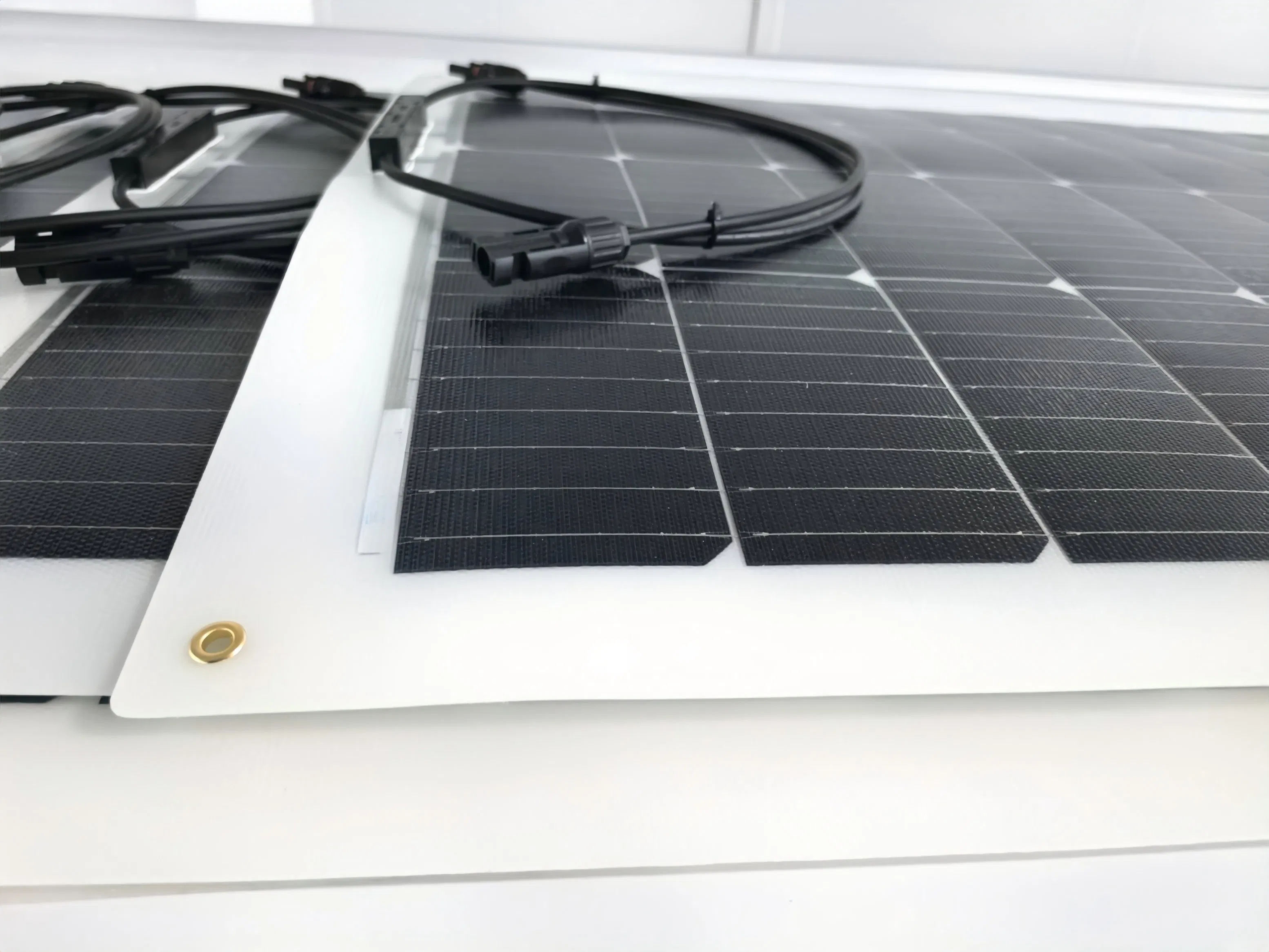 200W 18V painel solar leve e flexível off-grid para Rvs, iates, camping e varandas