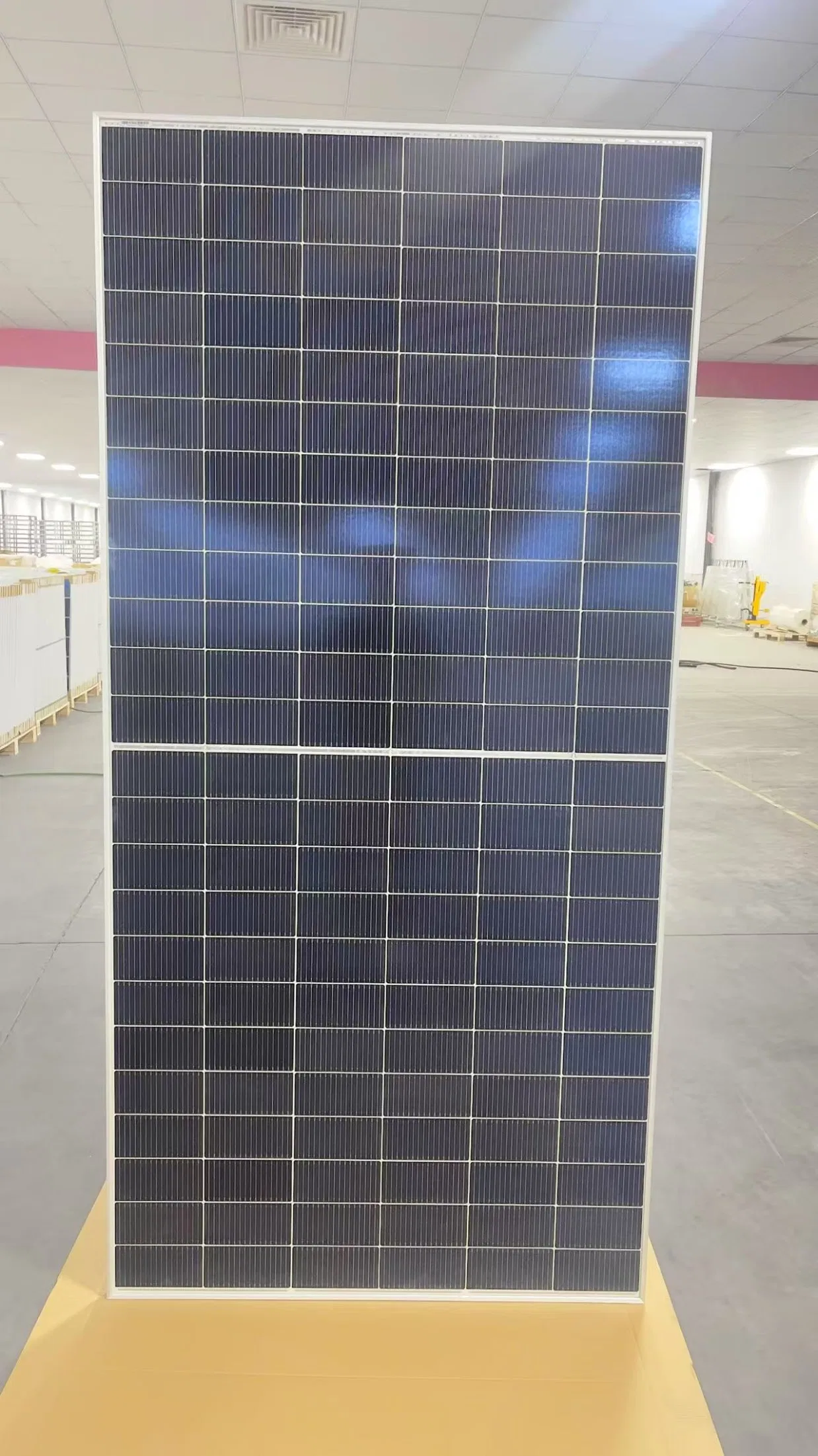 Módulo Fotovoltaico Premium 450W Módulo de Célula Semicelular Painéis Solares Bifaciais Painel Solar para Telhado Residencial com Alta Estabilidade de Saída