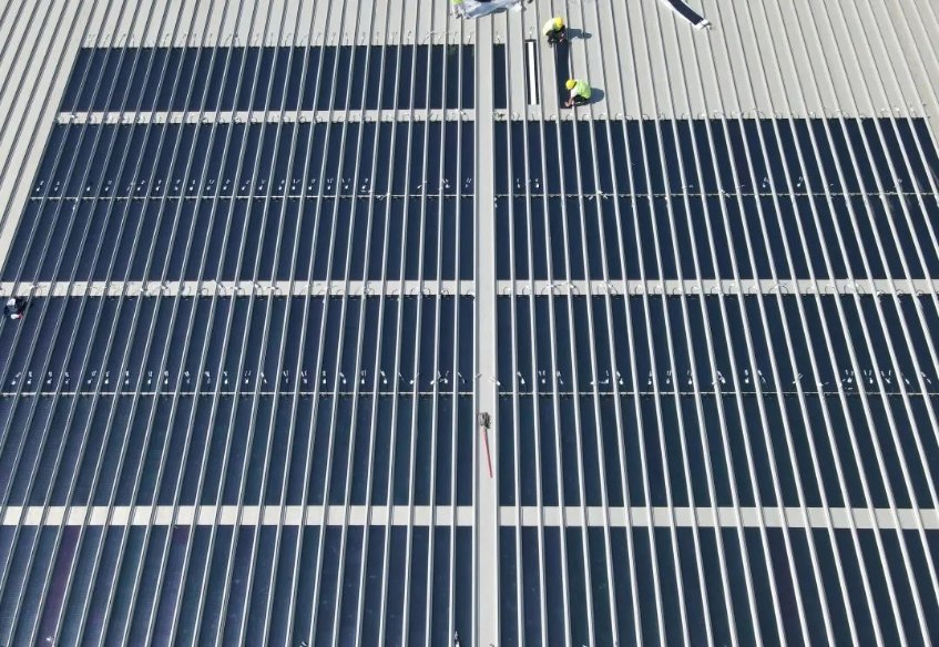Células solares Painel de película fina semi-flexível de 100 Watts Blanket Para carregador de telhados para embarcações RV Marine