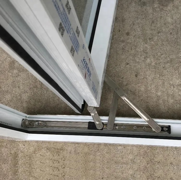 Most Popular China Factory Price Upvc Ventanas Pvc House Doors Windows 3 Panel Triple PVC Casement Window