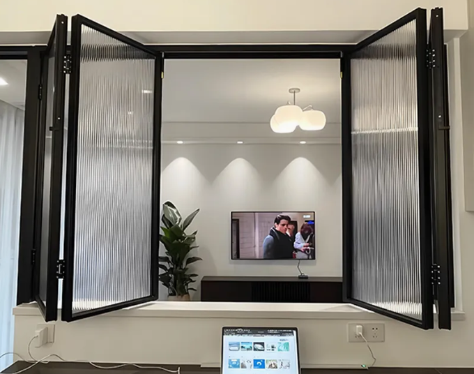 Aluminum Folding Window Image 8