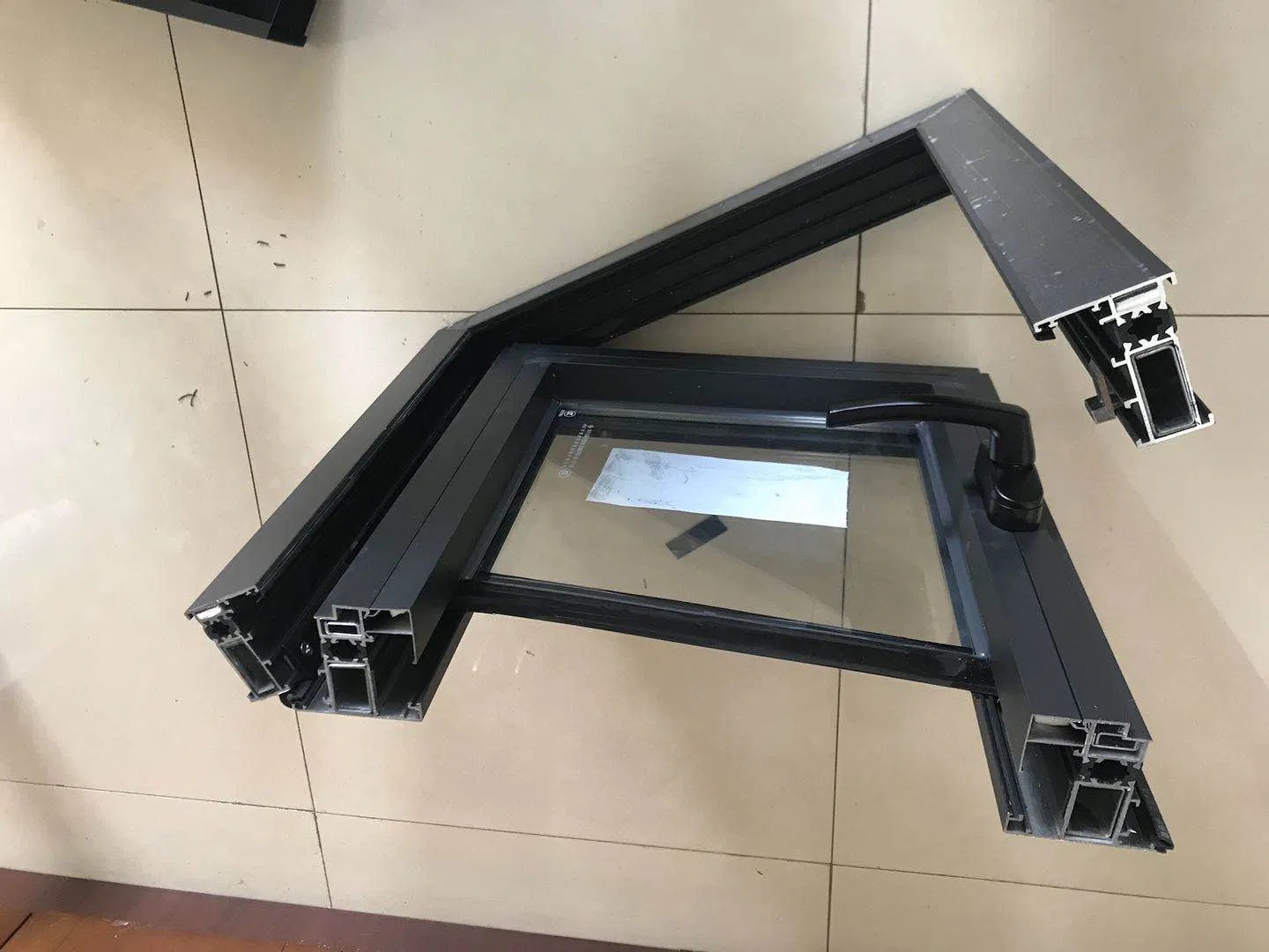 Architectural Aluminum Fire-Resistant Window with Thermal Break