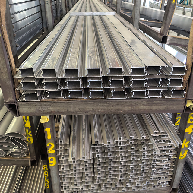 Industrial Extruded Aluminum Alloy Profiles for Door Window Applications Durable Powder Coated Custom Size CNC Bending Cutting