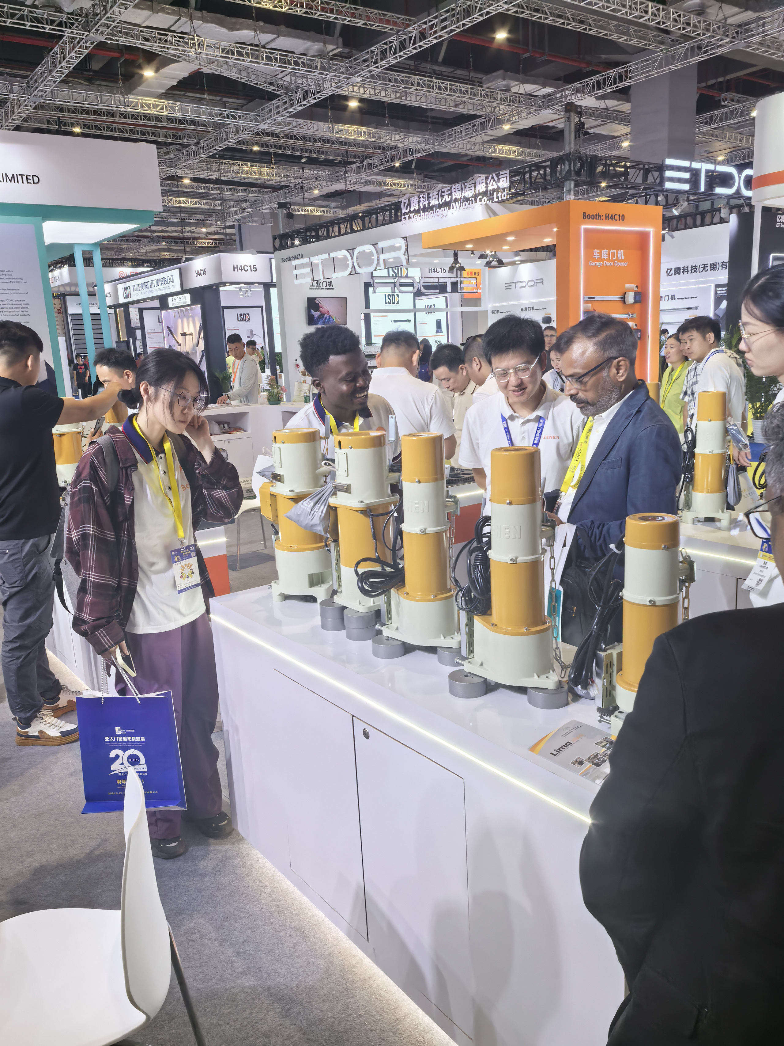 Exhibition Photo 4